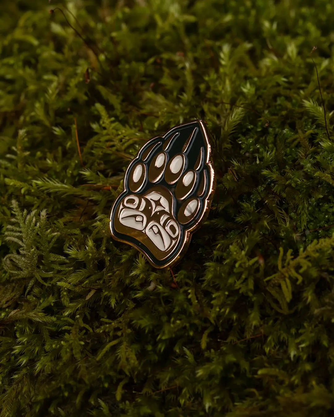 Forest Legends Bear Paw Pin